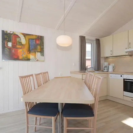 4 Person Holiday Home In Groemitz Holiday home